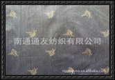 雕印色織布